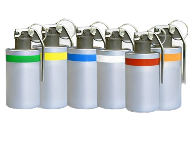 6482d29a2c18bf02254249ff Smoke 20Grenades